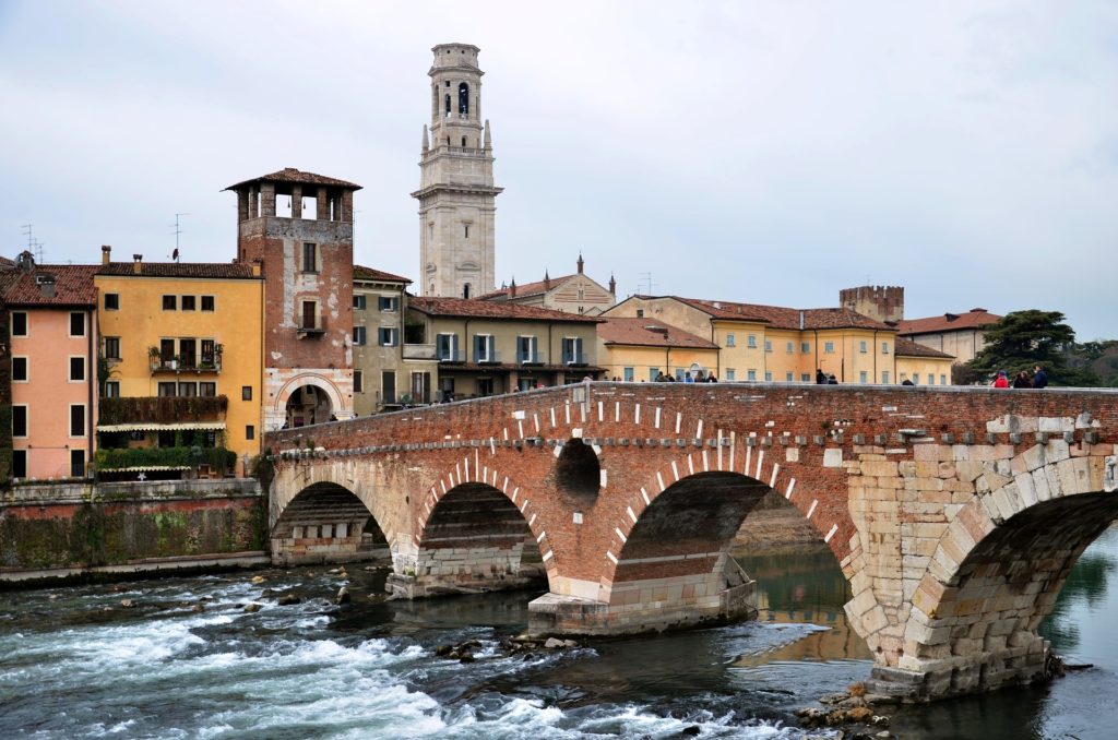 Ponte di Pietra Verona