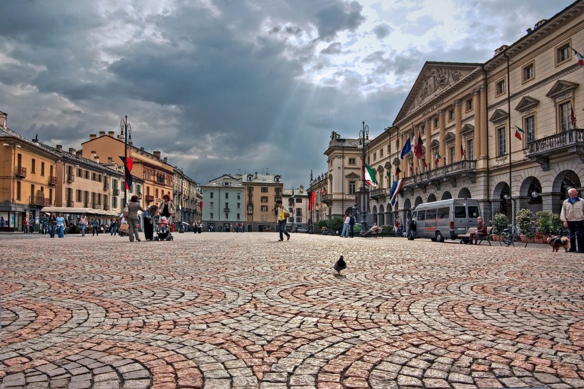 Piazza centrale di Aosta